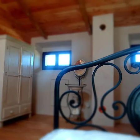 Oda ve Kahvaltı Tenuta I Musi Lunghi
